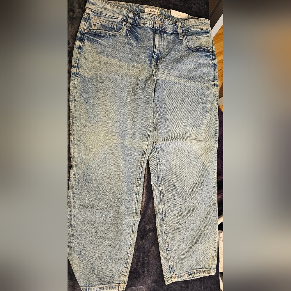 Edgely Ankle Slim Straight Jeans With Rhinestone Detail